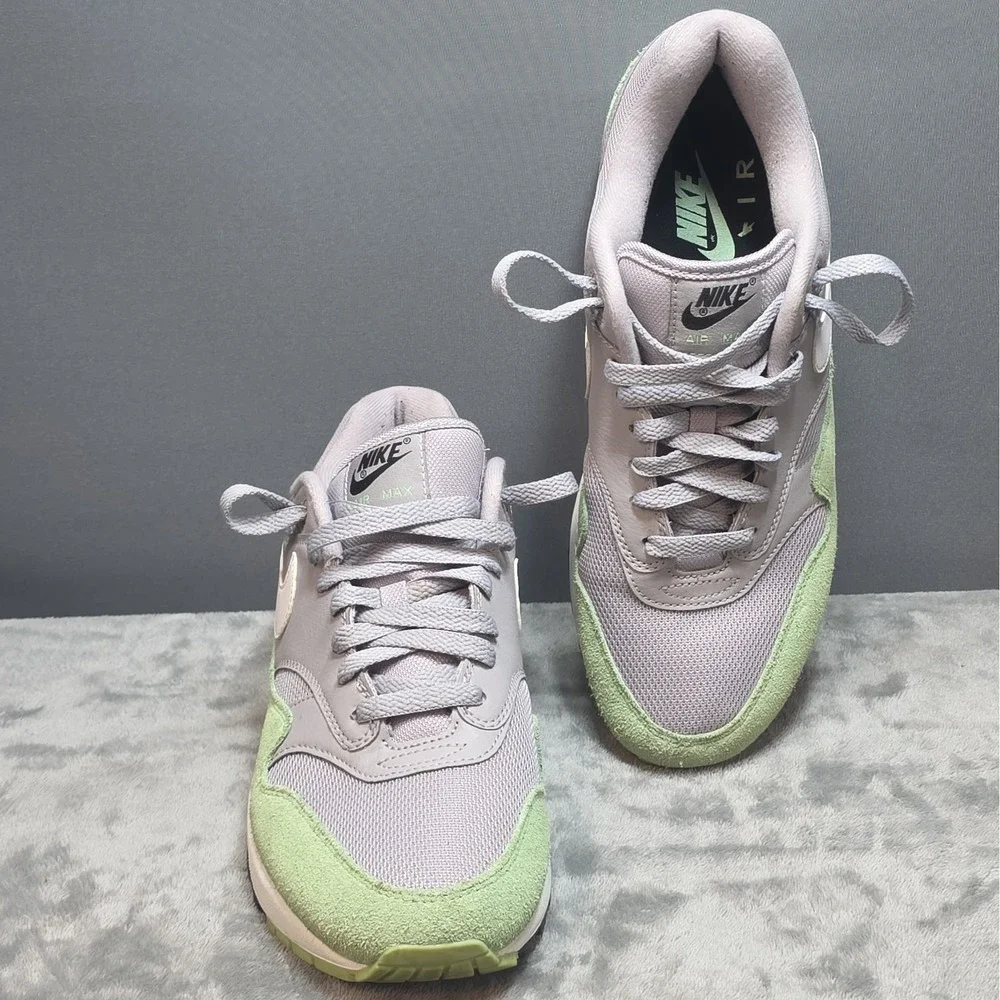 Size 9 - Nike Air Max 1 Grey Mint